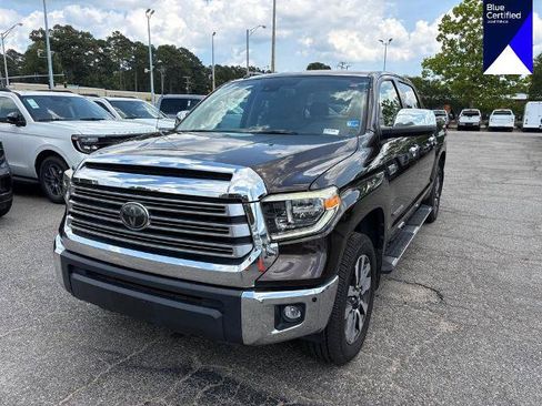 Used 2019 Toyota Tundra Limited w/ Limited Premium Package AWD/4WD image 1
