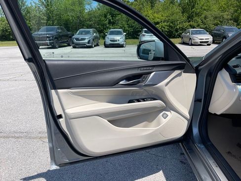 Certified 2023 Cadillac CT4 Premium Luxury AWD/4WD image 15