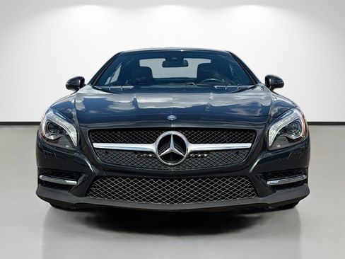 Used 2016 Mercedes-Benz SL 550 w/ Sport Wheel Package image 8