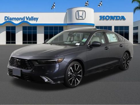 New 2025 Honda Accord Touring image 7