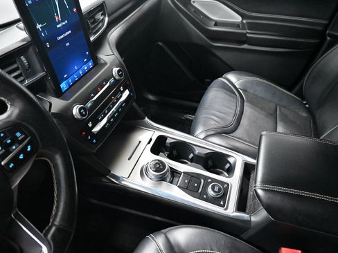 Used 2020 Ford Explorer ST w/ ST Street Pack AWD/4WD image 18