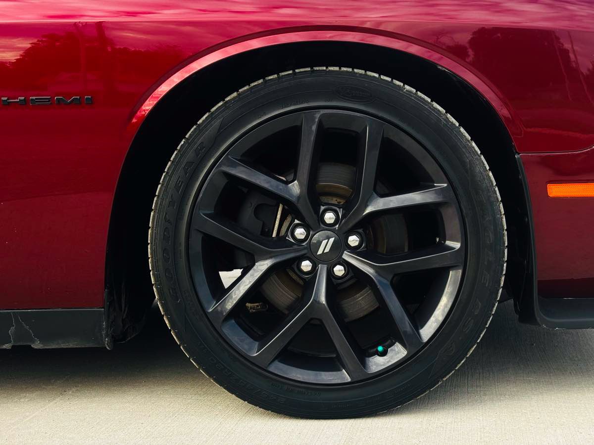 Used 2021 Dodge Challenger R/T w/ Blacktop Package RWD image 25