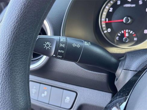 Used 2023 Kia Forte LXS w/ LXS Technology Package image 26