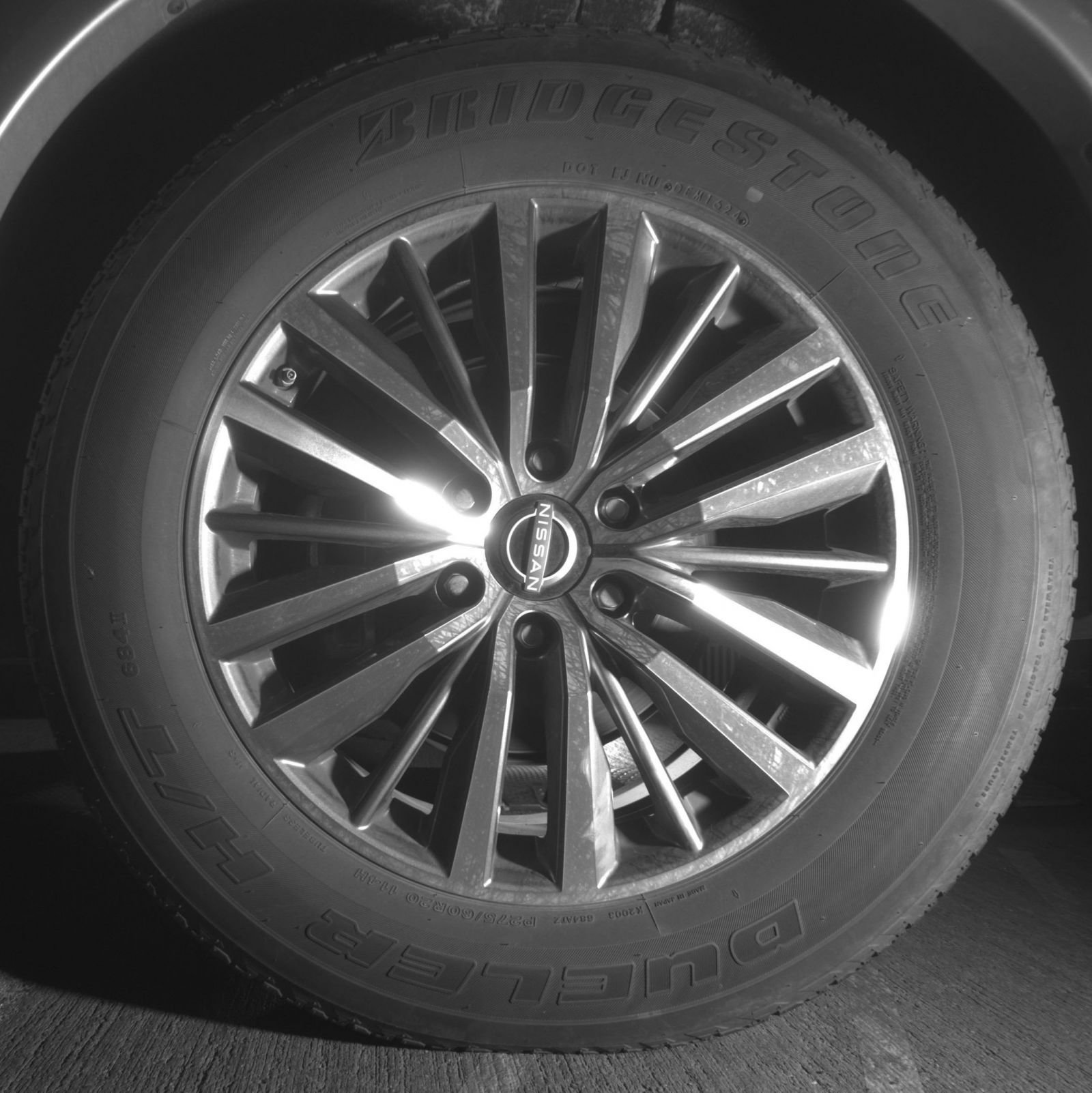 Used 2024 Nissan Armada SL RWD image 14