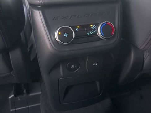 New 2026 Ford Explorer Active w/ Active Comfort Package AWD/4WD image 31