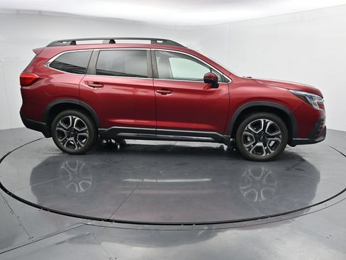 Used 2023 Subaru Ascent Limited AWD/4WD image 9