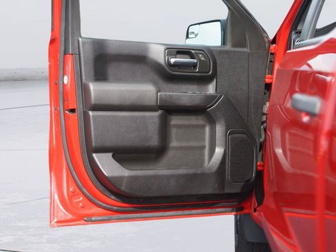 Used 2022 Chevrolet Silverado 1500 Custom RWD image 30