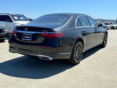 Used 2024 Mercedes-Benz S 580 4MATIC Sedan image 11