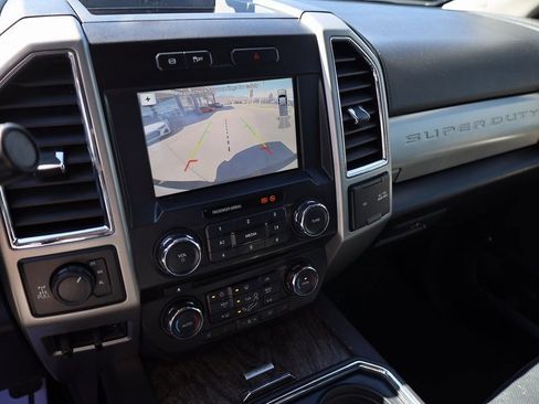 Used 2018 Ford F350 Lariat AWD/4WD image 15