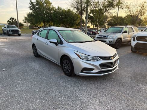 Used 2016 Chevrolet Cruze LS image 7