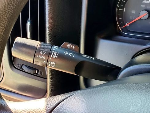 Used 2017 Chevrolet Silverado 1500 W/T RWD image 27