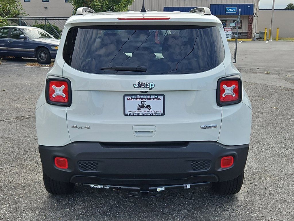 Used 2022 Jeep Renegade Latitude w/ Convenience Group AWD/4WD image 6
