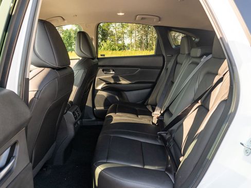 Used 2025 Nissan Murano SV AWD/4WD image 15