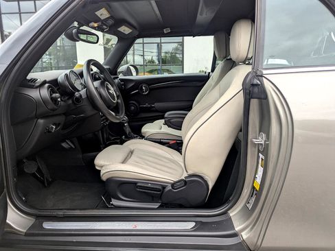 Used 2017 MINI Cooper S image 18