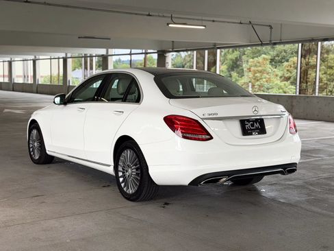 Used 2015 Mercedes-Benz C 300 4MATIC Sedan w/ Premium 1 Package image 7