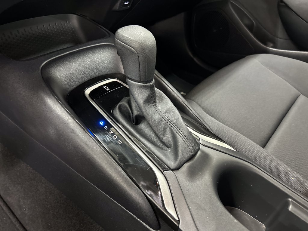 Used 2026 Toyota Corolla LE FWD image 31