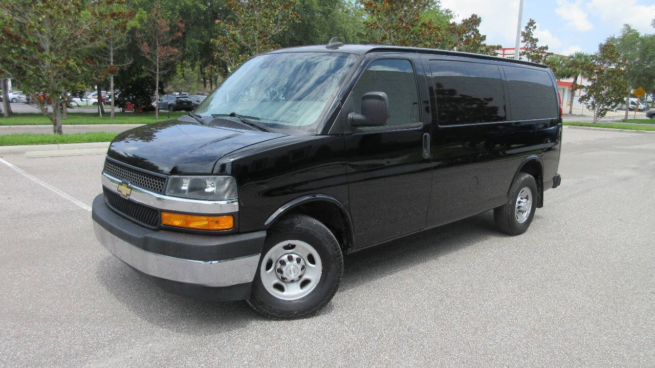 Used 2019 Chevrolet Express 2500 w/ Driver Convenience Package RWD image 1