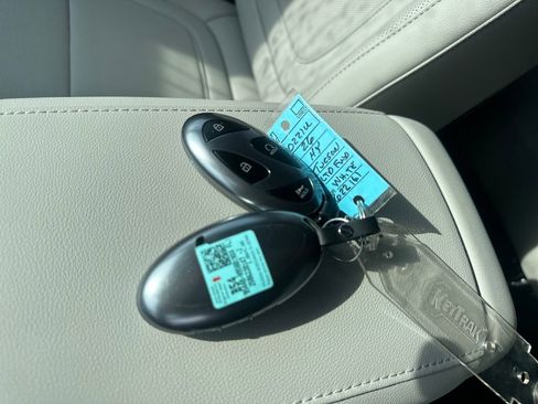 New 2026 Hyundai Tucson Limited FWD image 22