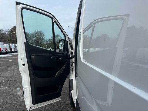 New 2025 Mercedes-Benz Sprinter 2500 image 12