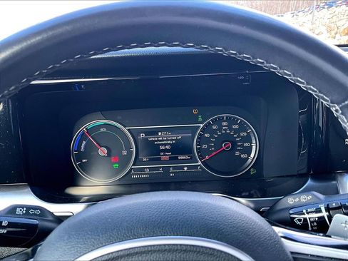 Used 2023 Kia Sorento EX image 18