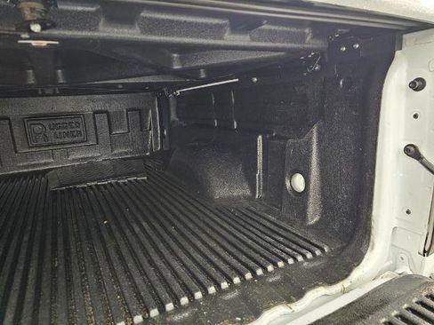 Used 2022 Chevrolet Colorado W/T w/ WT Convenience Package AWD/4WD image 35