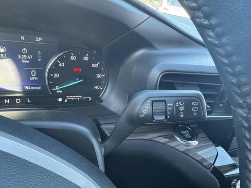 Used 2023 Ford Explorer Limited w/ Limited Technology Package image 38