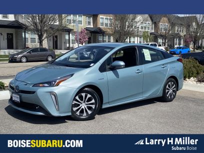 Used 2022 Toyota Prius LE