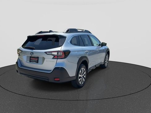 Certified 2025 Subaru Outback Premium AWD/4WD image 8