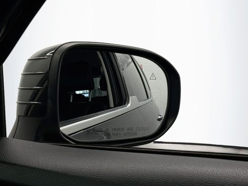 Used 2025 Kia Telluride S FWD image 15