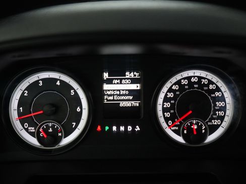 Used 2014 RAM 1500 Express AWD/4WD image 23