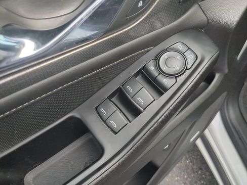 Used 2023 Chevrolet Traverse Premier w/ LPO, Floor Liner Package AWD/4WD image 14