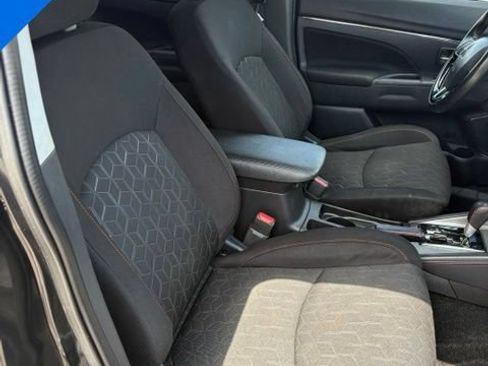 Used 2022 Mitsubishi Outlander Sport LE FWD image 28