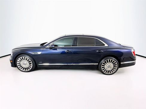 Used 2022 Bentley Flying Spur W12 AWD/4WD image 29