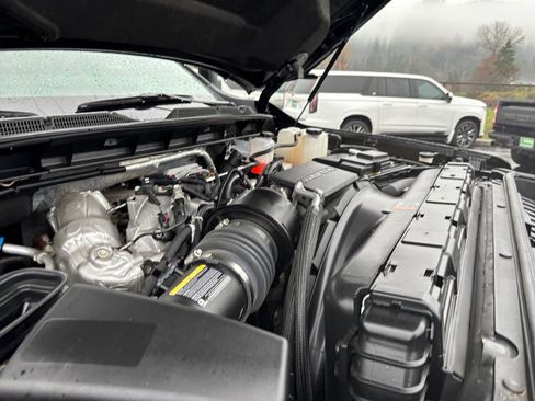 Used 2024 GMC Sierra 2500 AT4 w/ AT4 Premium Plus Package image 15