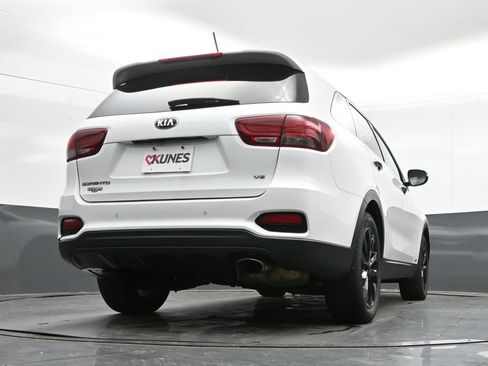 Used 2020 Kia Sorento S AWD/4WD image 29