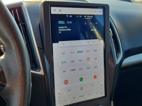 Used 2024 Ford Edge SEL image 29