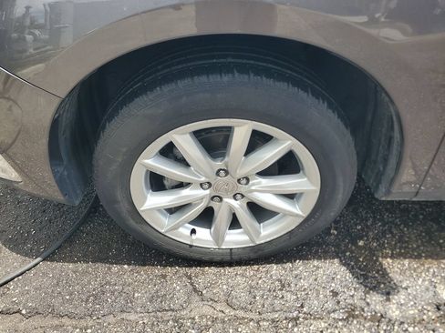 Used 2021 Acura RDX FWD image 2
