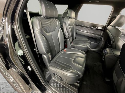Used 2024 Hyundai Palisade Calligraphy FWD image 24