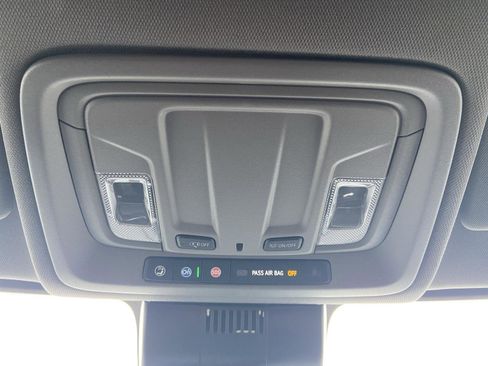 Used 2023 Chevrolet Silverado 1500 RST image 39