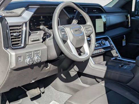 New 2026 GMC Sierra 2500 Denali w/ Denali Reserve Package image 9