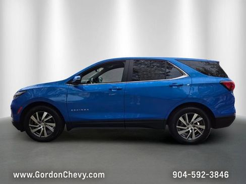 Used 2024 Chevrolet Equinox LT FWD image 2