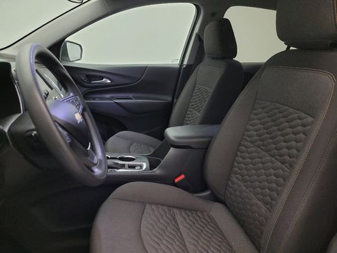 Used 2021 Chevrolet Equinox LT image 17