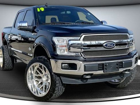 Used 2019 Ford F150 King Ranch w/ Equipment Group 601A Luxury image 3