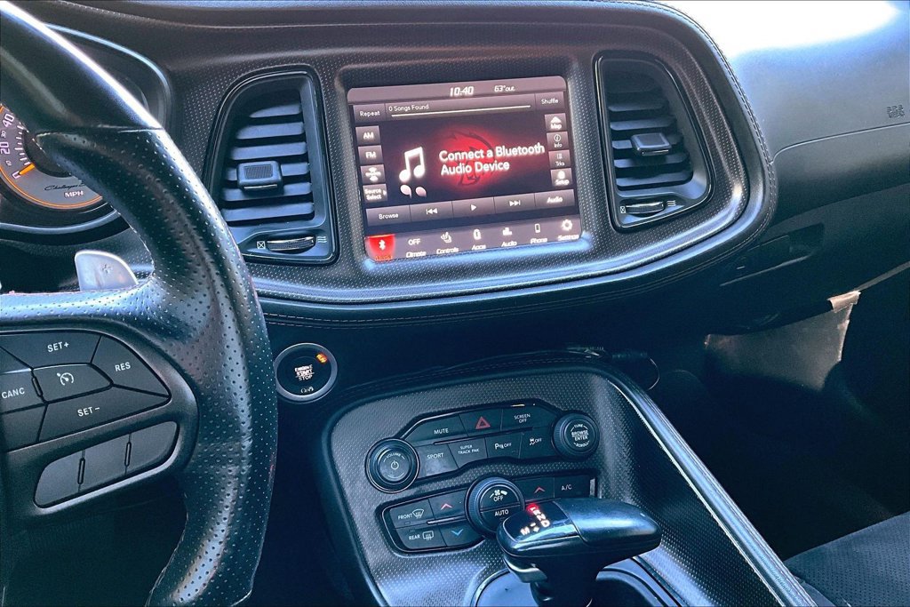 Used 2020 Dodge Challenger R/T RWD image 8