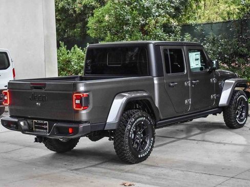 New 2026 Jeep Gladiator Willys image 6