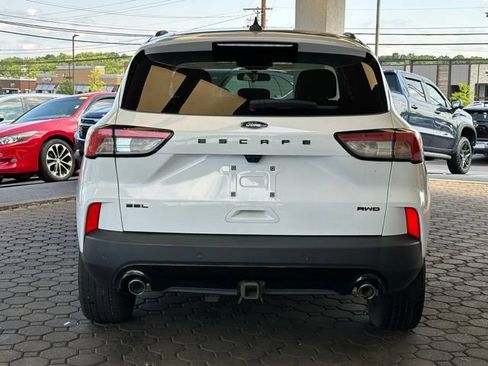 Used 2022 Ford Escape SEL w/ SEL Stealth AWD Package image 5