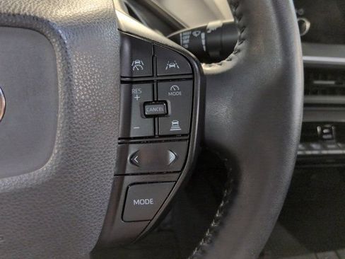 Used 2023 Toyota Prius LE FWD image 21