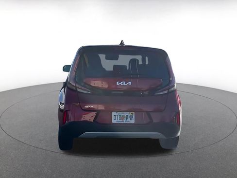Used 2025 Kia Soul LX w/ LX Technology Package image 12