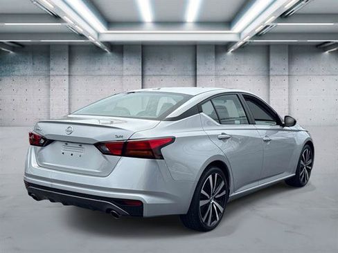 Used 2019 Nissan Altima 2.5 SR w/ SR Premium Package FWD image 27