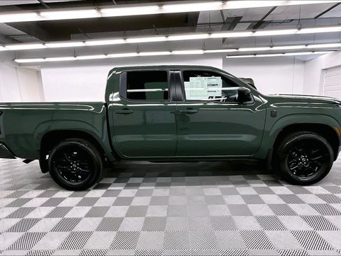 New 2026 Nissan Frontier SV w/ SV Convenience Package AWD/4WD image 21